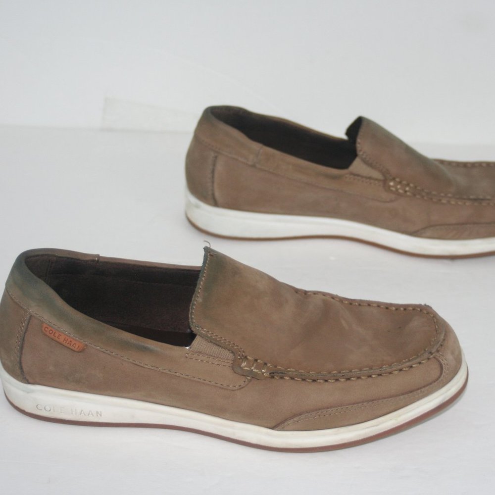 Cole Haan "Dalton 2" Milkshake Loafers. Mens 8.5 M